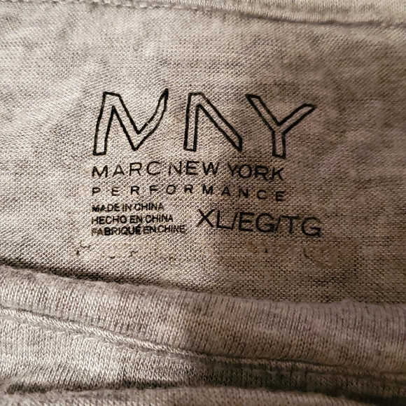 Lot Of Three Solid Color Women's Tees - Picture 4 of 5